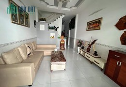 BÁN NHANH NHÀ SÁT MT HUỲNH TẤN PHÁT - GIÁ RẺ CHỈ CÓ 3.7 TỶ