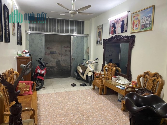 SIÊU HIẾM, Bán nhà Yên Hòa Cầu Giấy 48m2, 4 tầng ngõ nông thẳng thoáng chỉ hơn 5 tỷ