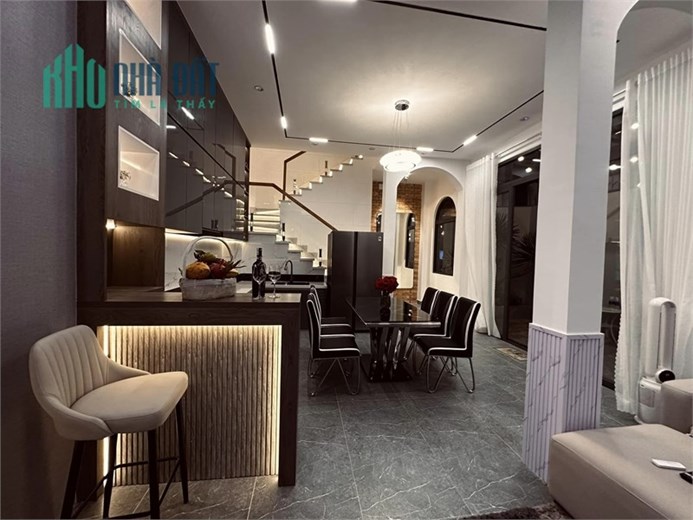 Nhà siêu đẹp, trệt 3 lầu, Dt 9x9m, Phạm Văn Chiêu, Gò Vấp, Giá chỉ 7.25 tỷ