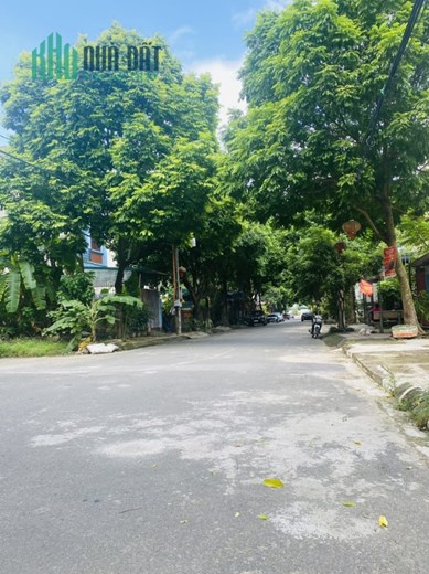 Cho thuê  đất mặt đường Phan Đình Giót, Khai Quang, Vĩnh Yên Giá thuê: 6 triệu/ tháng