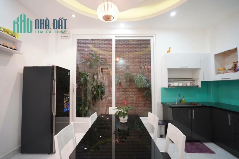 Bán nhà mặt tiền Cổ Loa Đà Lạt đang kinh doanh homestay