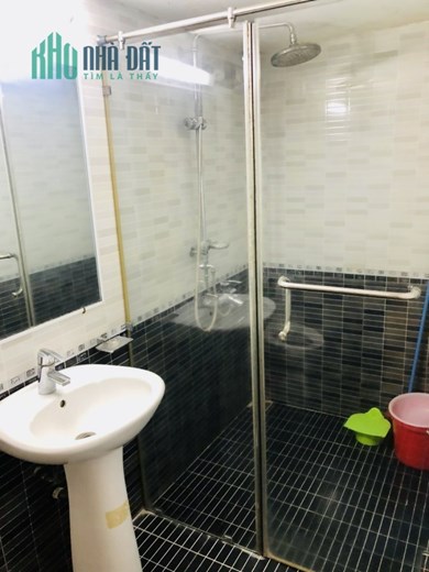 Chính chủ cho thuê nhà riêng tại ngõ 25 Hàn Thuyên (sát mặt phố), Hoàn Kiếm, Hà Nội