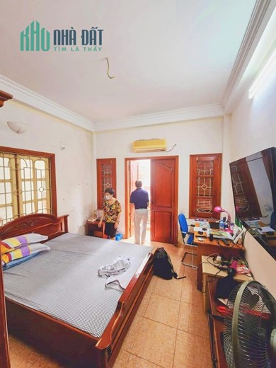 TIN ĐƯỢC KHÔNG ! P XUÂN LA, 55M2, 3 TẦNG, DÂN XÂY, Ô TÔ ĐỖ 15M, CHỈ NHỈNH 4 TỶ.