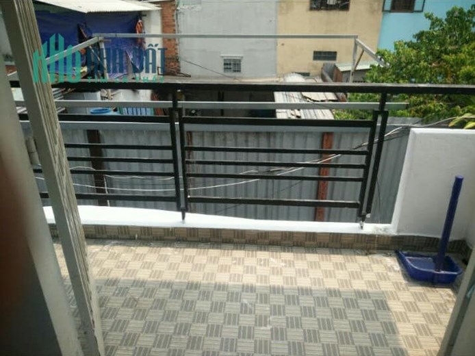 Bán nhà 2 tầng 2PN, 42m2, Tỉnh Lộ 10, Bình Trị Đông, Bình Tân, chỉ 2.6 tỷ TL