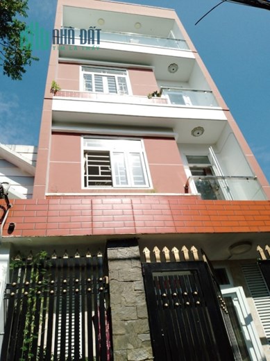 "Cực Hót, Nhà trung tâm Thị Trân Hóc Môn. 5 x 20, 100m2, 4 tầng 6pn chỉ 4.5 tỷ 0908233029