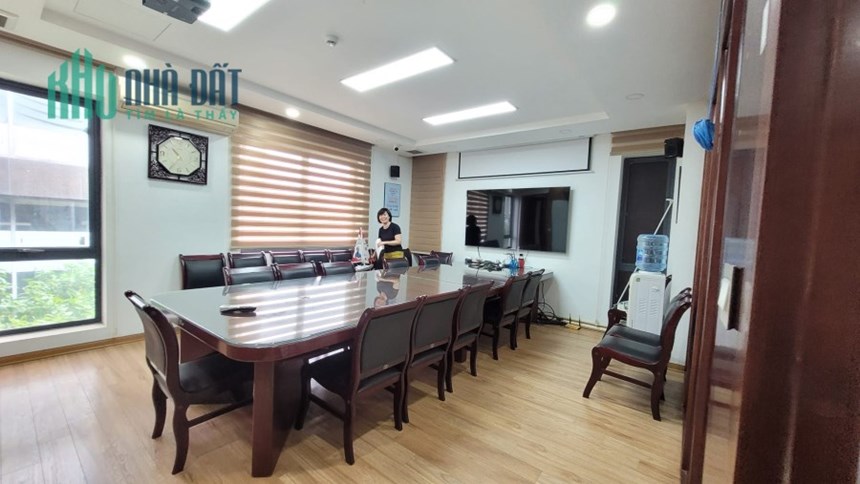 BÁN NHÀ ngõ 38  XUÂN LA - Ô TÔ ĐỖ CỬA– TẶNG NỘI THẤT- 60M 5T7.4 TỶ