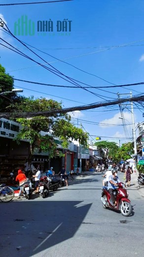 NHÀ Ở NGAY - SÁT MẶT TIỀN QL13 - 50M2 - HƠN 2 TỶ - CÒN TL