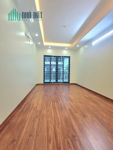 CC BÁN GẤP NHÀ MẶT NGÕ LĨNH NAM. KINH DOANH DT 35 M 5T  CHỈ 3.8x TỶ