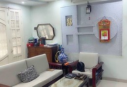 Bán nhà ngõ 230 Miếu Hai Xã 3 tầng có 3 ngủ ngõ nông GIÁ 2.55 tỉ sân cổng riêng