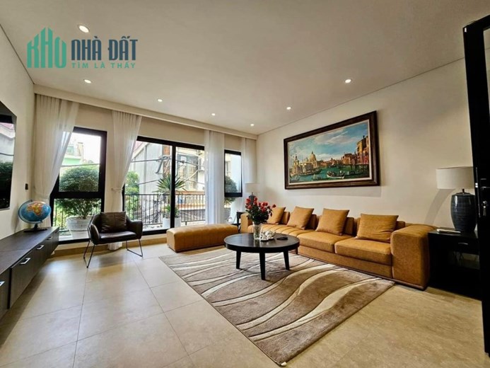 Bán nhà lô góc Ngọc Thụy, Long Biên, 85m x 6 tầng, MT 5m, ô tô, thang máy, 13 tỷ 9