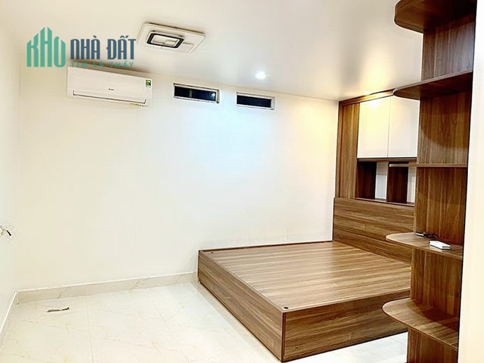Bán nhà dân xây độc lập 76m 3 tầng GIÁ 2.6 tỉ ngõ 124 Lạch Tray