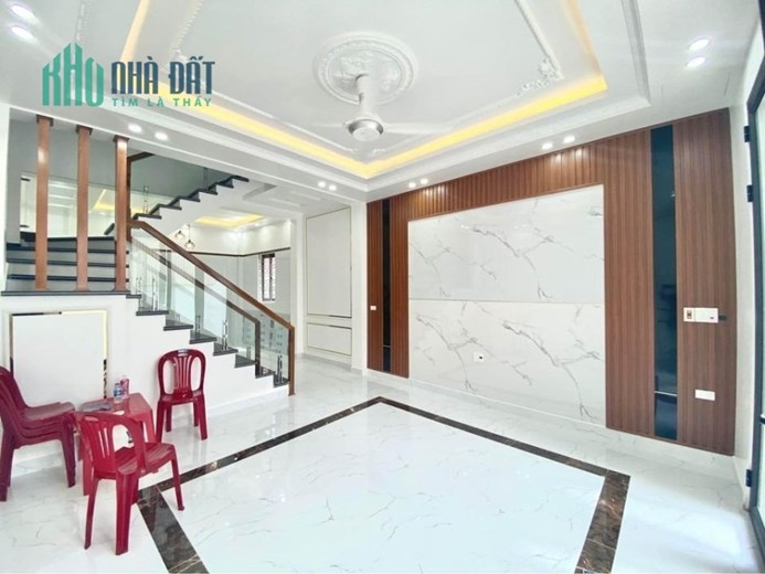 Bán nhà xây mới lô góc - ngõ cực nông 4 tầng GIÁ 3.2 tỉ phố Lực Hành - Đằng Lâm