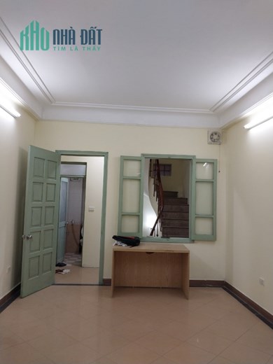 Cho thuê nhà 5 tầng ngõ  Thái Hà Đống Đa 50m2 6 ngủ 4WC
