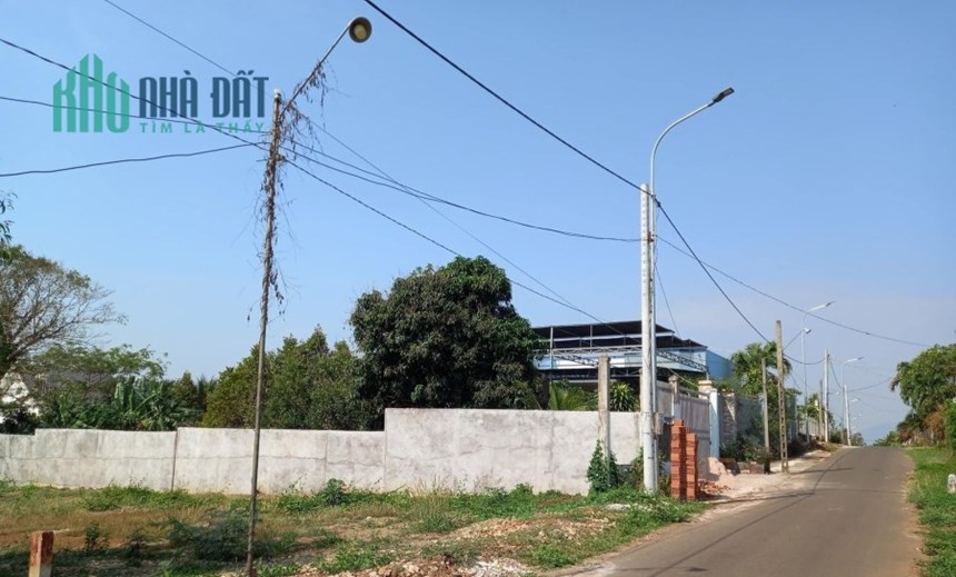Bán đất đường số 33, Xã Nghĩa Thành, Huyện Châu Đức, tỉnh Bà Rịa Vũng Tàu.