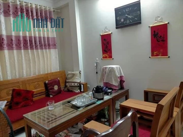 NHÀ PHỐ THÀNH CÔNG 3 PHÚT RA HỒ 2 PHÚT RA CHỢ  4TY3