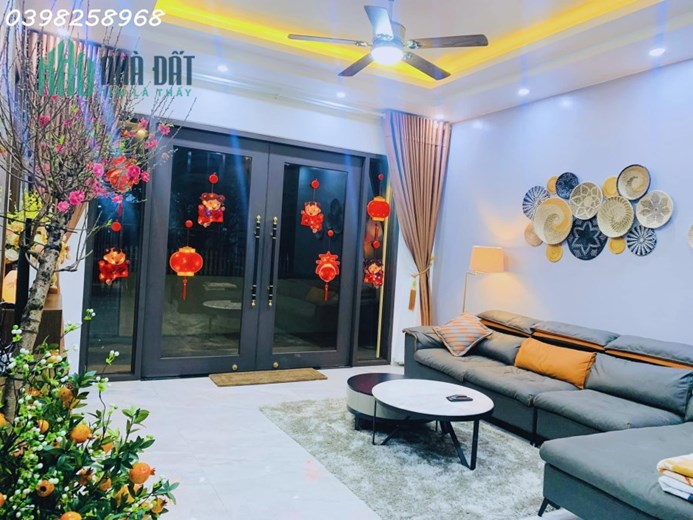 BÁN NHÀ KHÂM THIÊN, 40m2x 3T, MT4m, Ô TÔ ĐỖ CỔNG, LÔ GÓC, KINH DOANH, CHỈ NHỈNH 4 TỶ
