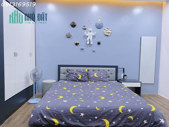BÁN NHÀ KHÂM THIÊN, 50m2x 5T, MT4.5m, Ô TÔ ĐỖ CỔNG, LÔ GÓC, KINH DOANH, CHỈ NHỈNH 4 TỶ