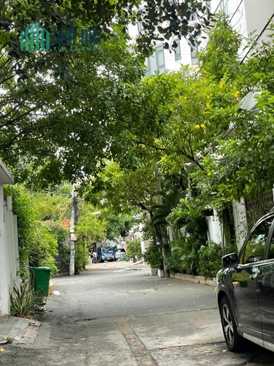 Nhà đường số Tân kiểng, quận 7, DT 5.5x17m, lộ lớn, ô tô ngủ trong nhà, 7 tỷ