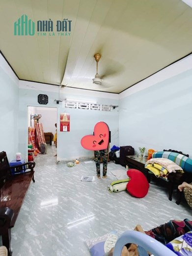 Bán Nhà cấp 4 71m2 Tôn Đản P15 _ Q4  Gần mặt tiền Đường Giá: 4.7 tỷ