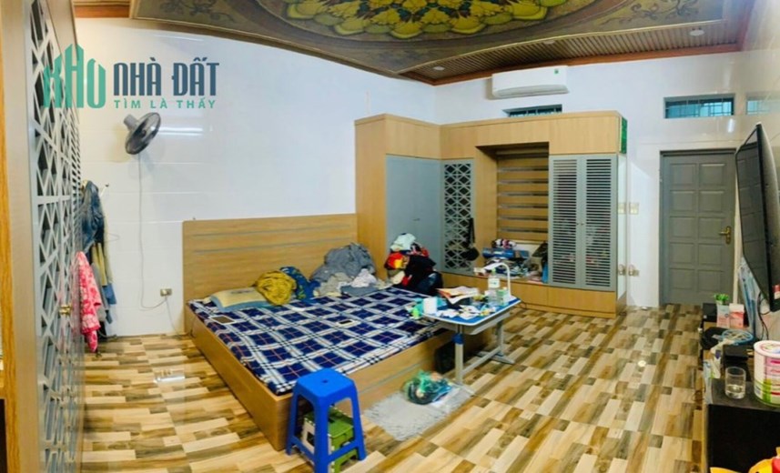 BÁN NHÀ CẦU GIẤY – 5 TẦNG, 40M2 – NHÀ DÂN XÂY – NGÕ THÔNG – GẦN PHỐ - 5.6 TỶ