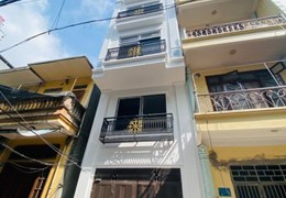 Bán nhà trọ 55m 17 Phòng ngay chợ Phùng Khoang Nam Từ Liêm doanh thu 75 tr/ tháng.