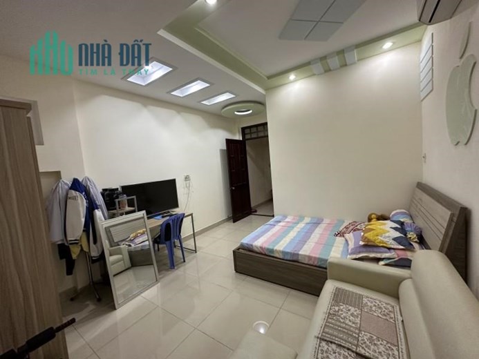 Bán Nhà Chính Chủ - HXH - Đinh Tiên Hoàng - Quận Bình Thạnh - 50m2 - Nhỉnh 6Tỷ .