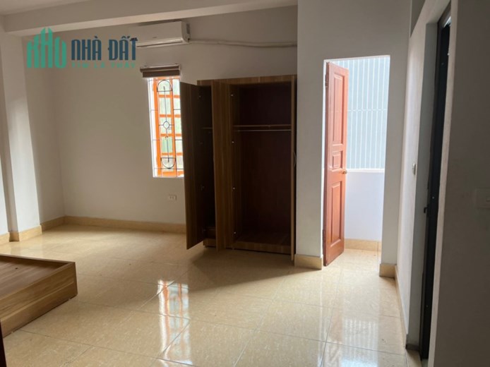 Chính Chủ Bán Nhà Nguyên Căn 8 Tầng Full Nội Thất – Vị Trí Đẹp – Giá Đầu Tư.