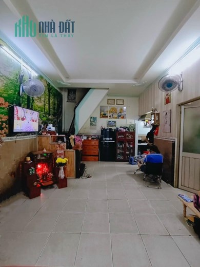Bán nhà 2 tầng 4PN, 37m2 shr, Hương Lộ 3, BHH, Bình Tân, chỉ 2.7 tỷ TL