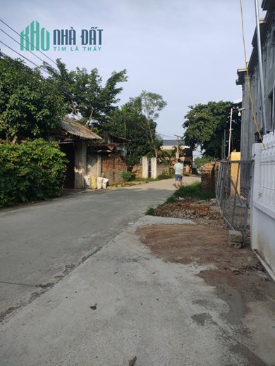 Bán 200m Đất Ở Đường Thông Ô Tô Tại Thủy Xuân Tiên Giá 850tr