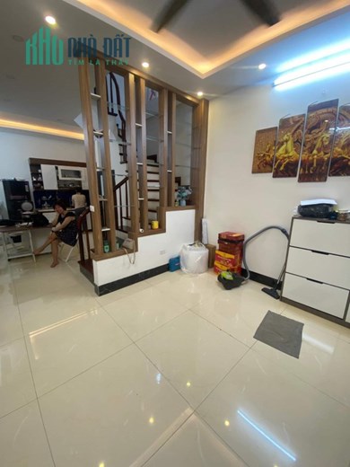 BÁN NHÀ Ở LUÔN PHỐ YÊN HÒA CẦU GIẤY 30M2 x 4T MT5M CÁCH PHỐ 15M CỰC HIẾM CHỈ 4,4 TỶ