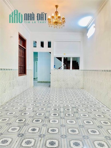 Cho thuê nhà 1T2L ngay chợ phường 9 đường 30/4, tpvt