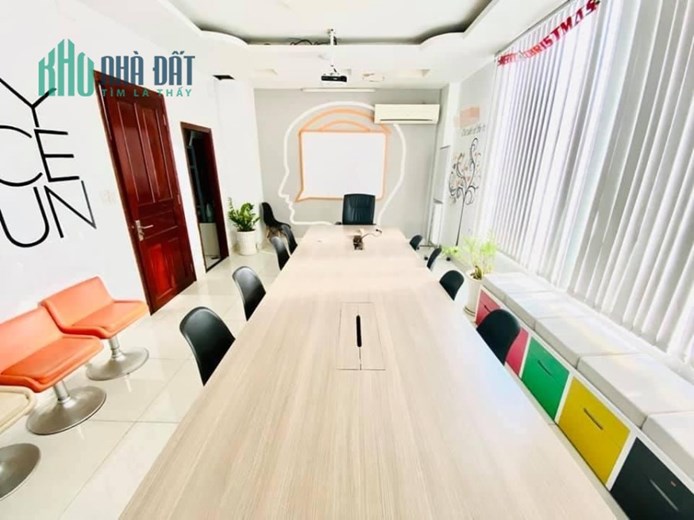 Bán nhà Mặt tiền Phan Xích Long - gần BV Hoàn Mỹ, DT: 6.2x11m, 6 Tầng- 18PN, 22 tỷ