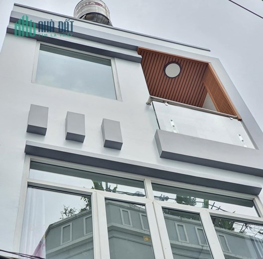 Bán nhà đẹp 3 tầng 2PN, 25m2, Hẻm xe hơi, Bà Hom, Quận 6, chỉ 3.8 tỷ TL
