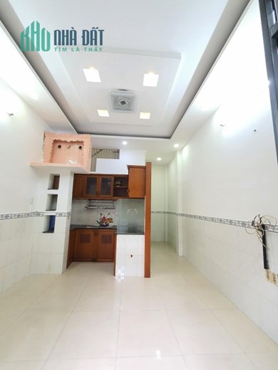 Bán nhà đẹp 3 tầng 2PN, 25m2, Hẻm xe hơi, Bà Hom, Quận 6, chỉ 3.8 tỷ TL