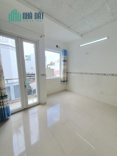 Bán nhà đẹp 3 tầng 2PN, 25m2, Hẻm xe hơi, Bà Hom, Quận 6, chỉ 3.8 tỷ TL