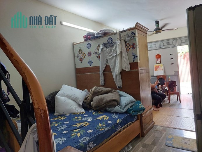 Bán nhà Âu Cơ, 38m2, C4, mt3.8m, ô tô, kinh doanh, 1.9 tỷ, Tây Hồ.