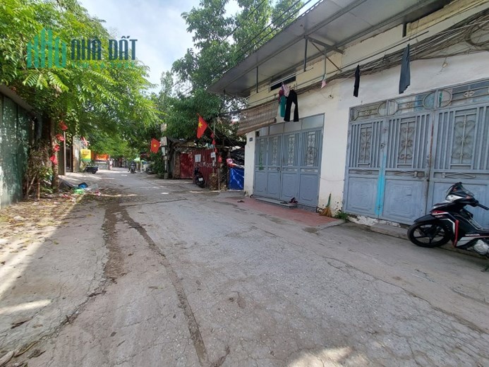 Bán nhà Âu Cơ, 38m2, C4, mt3.8m, ô tô, kinh doanh, 1.9 tỷ, Tây Hồ.