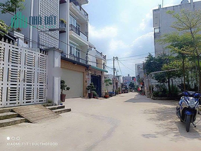 HXH 8m, ngang lớn 6mx13.5m, nhà bán 2T, An Phú Đông, Quận 12 giáp Gò Vấp