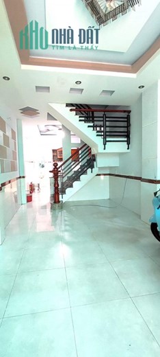 CHỦ GẤP BÁN - HẺM OTO LÊ VĂN THỌ SÁT CÔNG VIÊN LÀNG HOA - 42M2 KIÊN CỐ - 2 TẦNG – TIỆN ÍCH ĐẦY ĐỦ