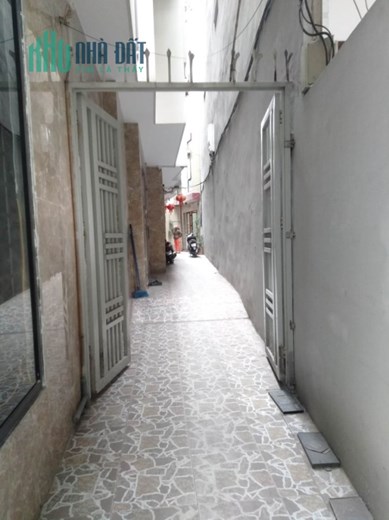 Bán nhà Cầu Giấy, Cầu Giấy. 69mx5; giá 5 tỷ 4. Phương