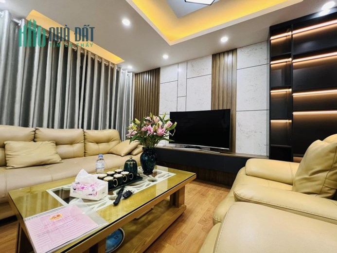 Ngõ ô tô, trước nhà ba gác tránh, chủ tự xây chắc chắn bán nhà Hào Nam