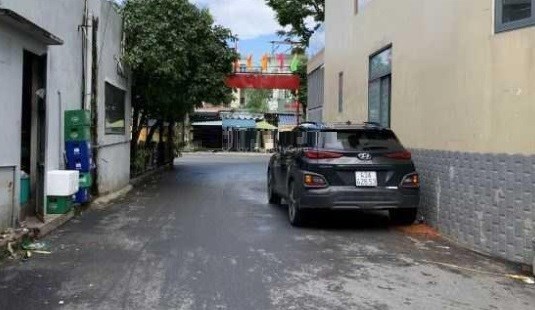 .Đất sau lưng Mặt Tiền Tiểu La, Ô tô đậu, 62m2, 3.29 tỷ