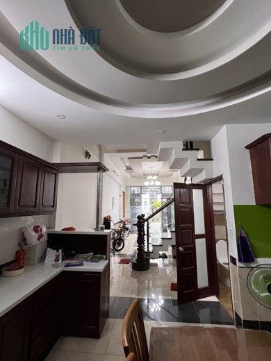 Ngộp Tô Hiệu.Tân Phú - 80m2 - 3 tấm - hẻm 8m Thông