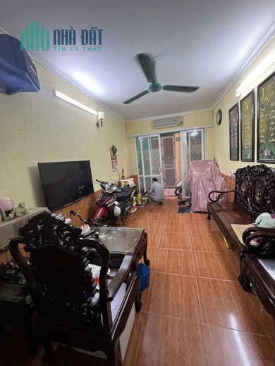 CẦN BÁN GẤP BẠCH MAI, LÔ GÓC, 2 THOÁNG, TẶNG NỘI THẤT, NHÀ ĐẸP Ở LUÔN, 38m x 5T, NHỈNH 3 TỶ