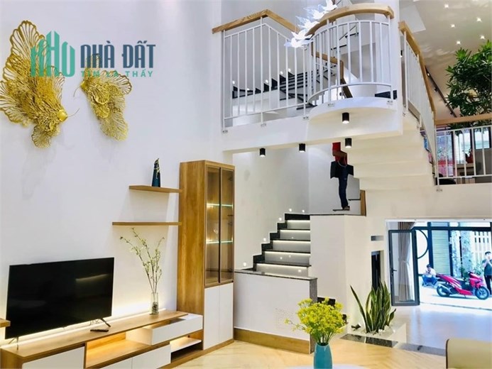 Nhà phố Phạm Văn Chiêu, Phường 9, Gò Vấp –  5 tầng full nội thất, chỉ 8.9 tỷ
