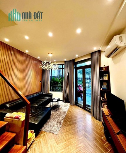 BIỆT THỰ MINI NGAY TRUNG TÂM QUẬN 10 GIÁ CỰC KỲ HẤP DẪN CHỈ  4TỶ9