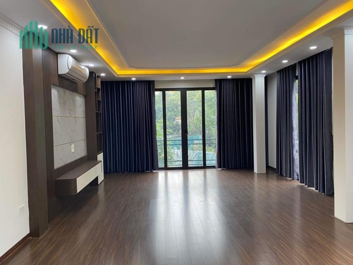 PHÂN LÔ Ô TÔ - TRẦN CUNG - CẦU GIẤY - 47M2 X 6 TẦNG THANG MÁY - MT 4.6M - Ở VÀ LÀM VP