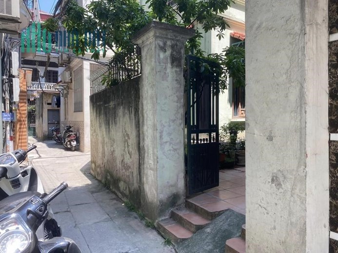 Nhà Đẹp Sân Vườn 113m2, Hai Bà Trưng, Lô Góc, Ngõ Thoáng, 11.6 Tỷ