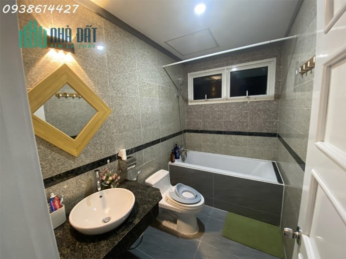 Chung Cư Phú Hoàng Anh, 129m2, 3PN, Nguyễn Hữu Thọ, Nhà Bè, Giá 3Ty4