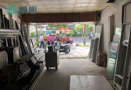Sang nhượng mặt bằng kinh doanh phố Phạm Văn Đồng - Xuân Đỉnh, Hà Nội.